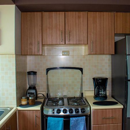 2 Rooms, 1 King Size bed, 64 Smart HDTV Guatemala-Stad Buitenkant foto